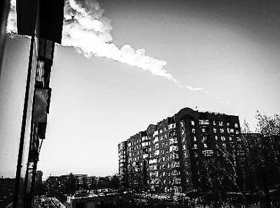 �Eʯ���^������µĺ��E 